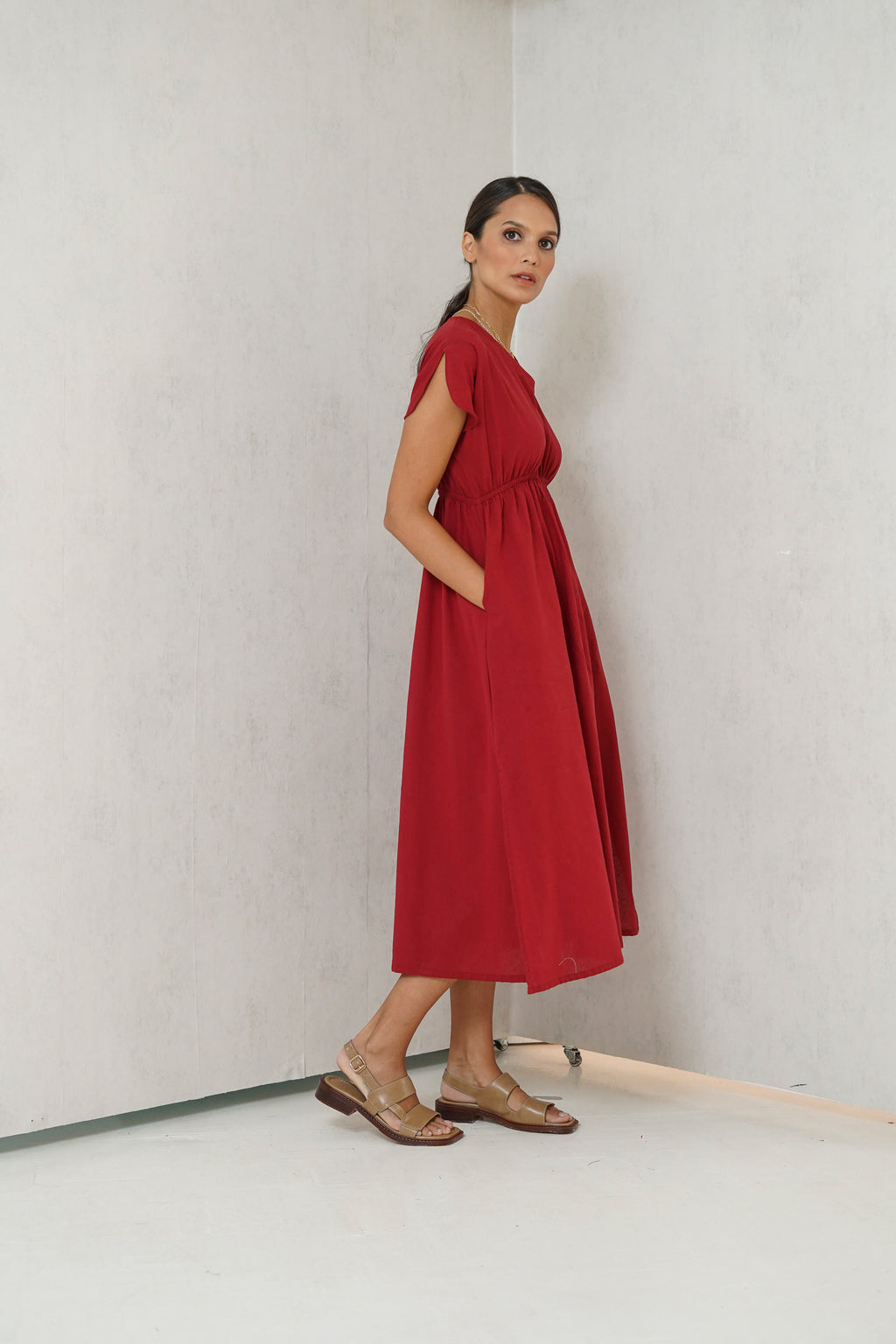 Layla Nursing Dress        (Barn Red)