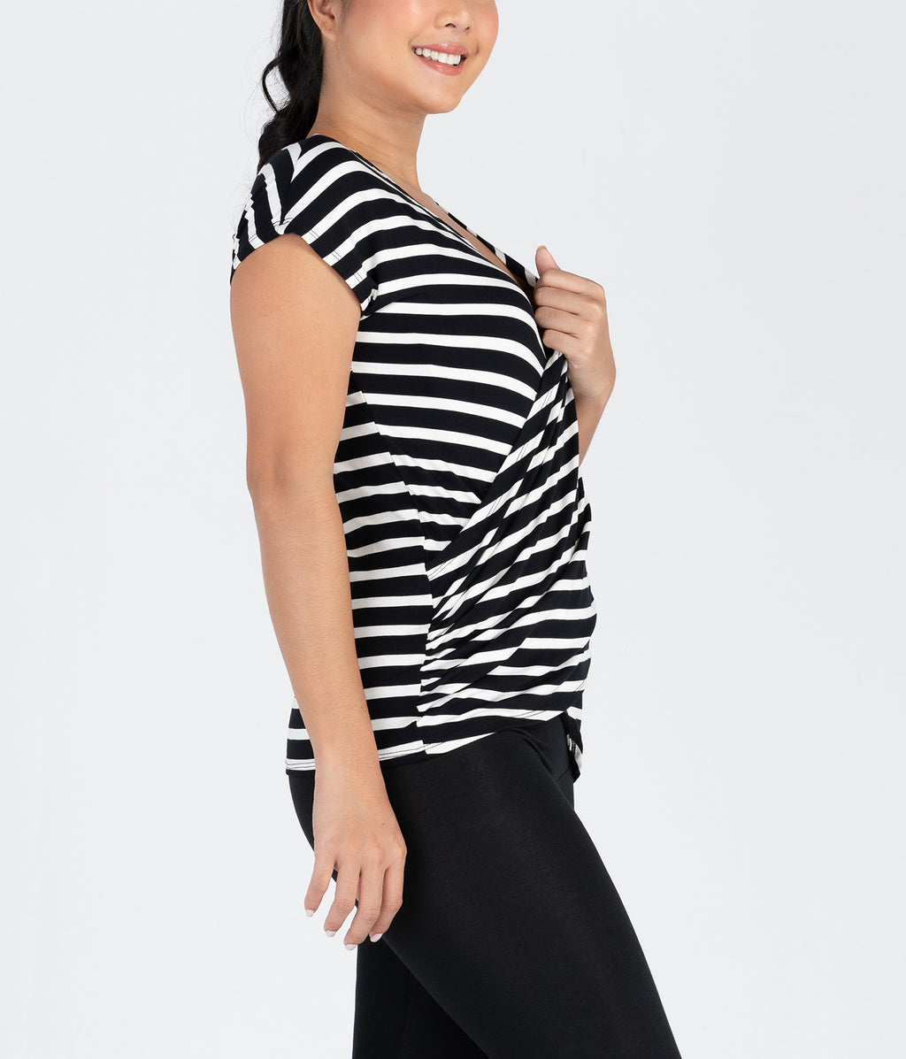 Mia Nursing Top
